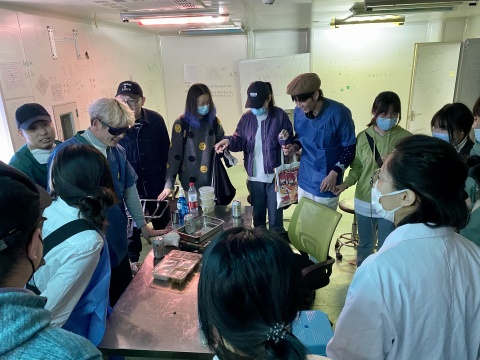 “中国艺术家精神病专科”真的落成了,我整个人目瞪口呆 “中国艺术家精神病专科”真的落成了,我整个人目瞪口呆