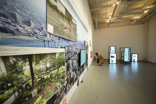“合成演进”展览现场
“合成演进”展览现场