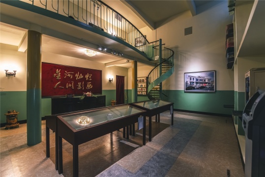 美术馆变身时代舞台,曹斐最新个展亮相UCCA 美术馆变身时代舞台,曹斐最新个展亮相UCCA