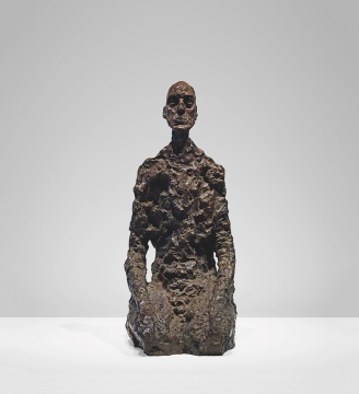 阿尔贝托·贾科梅蒂 《男人头像(劳达尔III)》65.5×28.2×35.3cm 铜 1964-1965
鸣谢路易威登基金会
阿尔贝托·贾科梅蒂 《男人头像(劳达尔III)》65.5×28.2×35.3cm 铜 1964-1965
鸣谢路易威登基金会