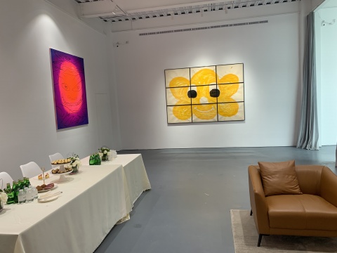 42 art space会客厅,作品均为刘钊、王普的收藏
42 art space会客厅,作品均为刘钊、王普的收藏