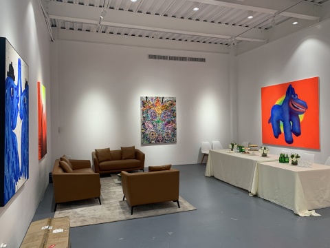 潮流艺术画廊是什么玩法?看看两位“80后”和他们的42 art space 潮流艺术画廊是什么玩法?看看两位“80后”和他们的42 art space