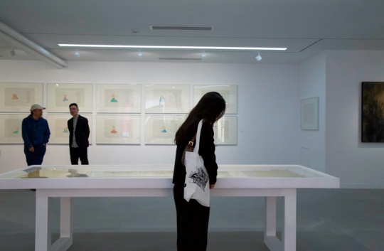大千画廊新展“质文代变”，探讨当代水墨的多元表达