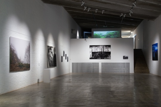 “痕迹再现”一层展览现场
“痕迹再现”一层展览现场