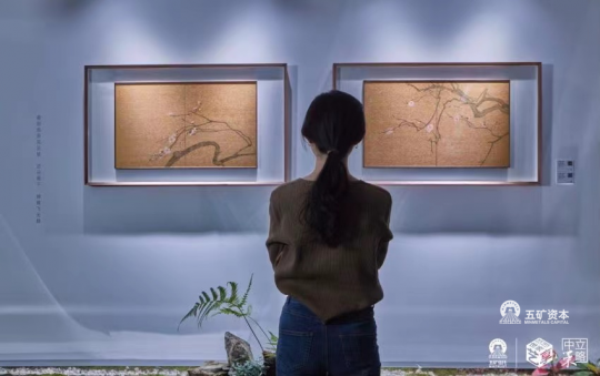 《艺享世家四季展·春意》展览现场
《艺享世家四季展·春意》展览现场