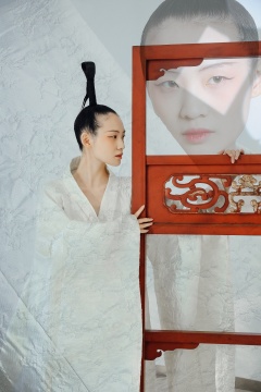 CBAD艺术中心开幕首展：衍色·衡美