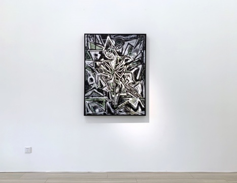 刘养闻“刺目之花,回旋之眼”展览现场
刘养闻“刺目之花,回旋之眼”展览现场