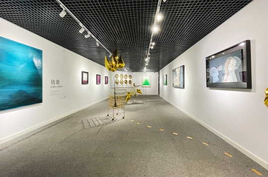 芳草地画廊呈现群展“云泥” 芳草地画廊呈现群展“云泥”