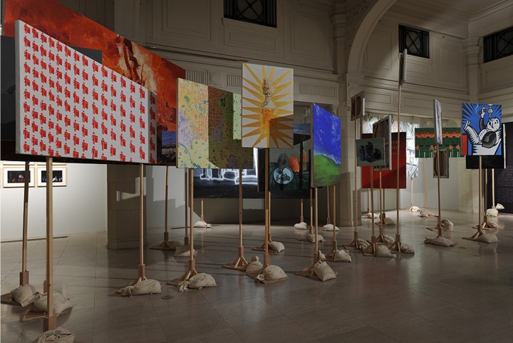 2010年“巡回排演:第八届上海双年展”展览现场
2010年“巡回排演:第八届上海双年展”展览现场