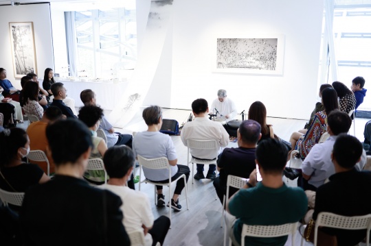 开幕现场 音乐人-吕乐 现场圆响琴音
开幕现场 音乐人-吕乐 现场圆响琴音