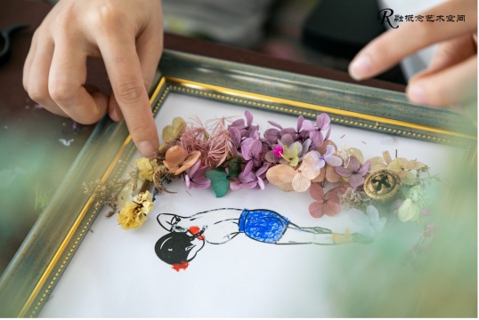 “天使”降临凤屿湖!数字艺术大咖卜桦南宁首展盛大举行 “天使”降临凤屿湖!数字艺术大咖卜桦南宁首展盛大举行