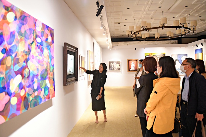 2021春拍，富艺斯×保利拍卖的“二十世纪及当代艺术和设计拍卖”北京预展现场 
