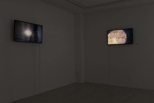 郑江个展“地珠”,墨方展览现场
郑江个展“地珠”,墨方展览现场