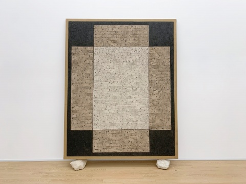 郑江《地衣》,墨方展览现场
郑江《地衣》,墨方展览现场