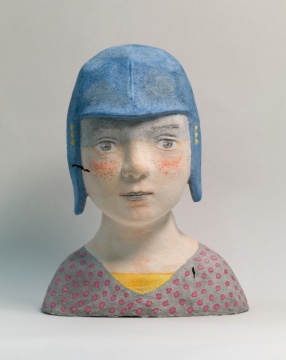《妞妞》 高35cm 纸浆空壳 水墨上色 2021
《妞妞》 高35cm 纸浆空壳 水墨上色 2021