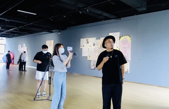 百变的陈子丰,以100多件作品诠释“重塑体用” 百变的陈子丰,以100多件作品诠释“重塑体用”