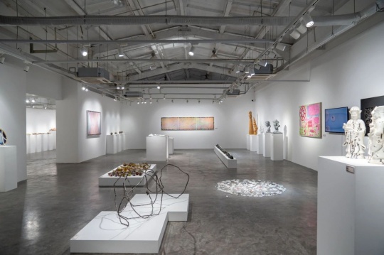 “手感”中央美术学院实验艺术学院青年教师展,一次对陶瓷材料与工艺的实验性探索 “手感”中央美术学院实验艺术学院青年教师展,一次对陶瓷材料与工艺的实验性探索