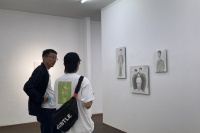 劳家辉是如何分裂成劳大伦的？