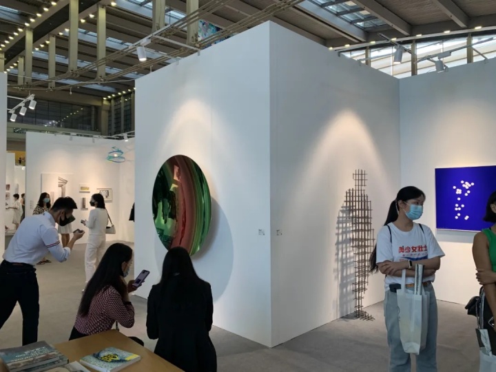 常青画廊展位现场
常青画廊展位现场