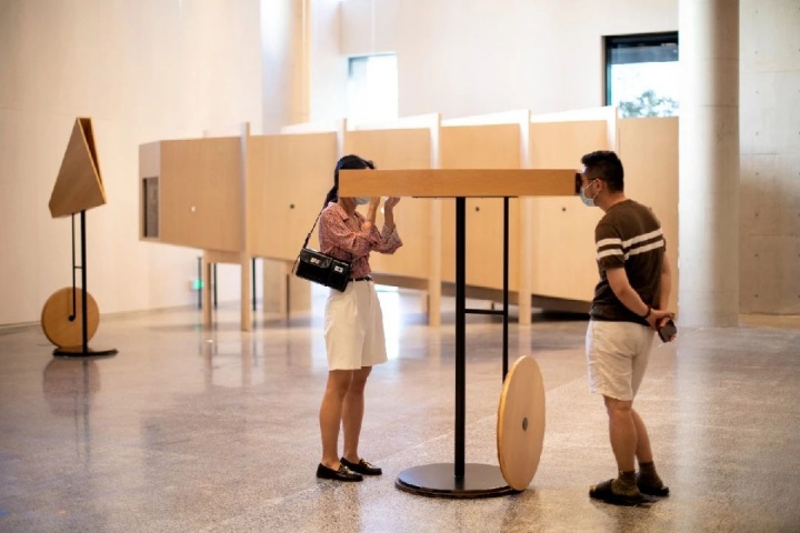 崔灿灿策划“透视游戏场——张永和个展”展览现场 坪山美术馆 2021
崔灿灿策划“透视游戏场——张永和个展”展览现场 坪山美术馆 2021