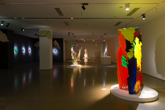 艺术8新展“一束光临” 以绘画、雕塑和装置重释光的艺术