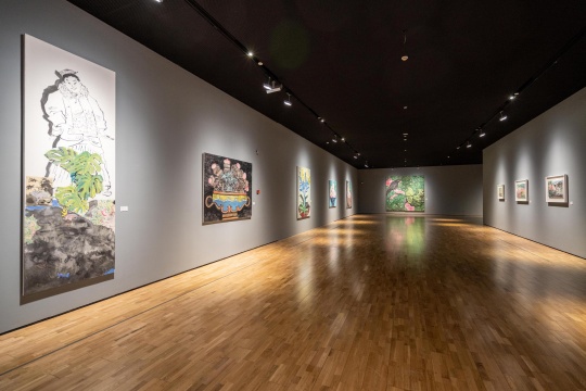 龙美术馆新展 走入梁缨的“花花世界” 龙美术馆新展 走入梁缨的“花花世界”