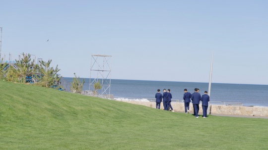 《洞地-保&安》 12分27秒 影像 2021
《洞地-保&安》 12分27秒 影像 2021