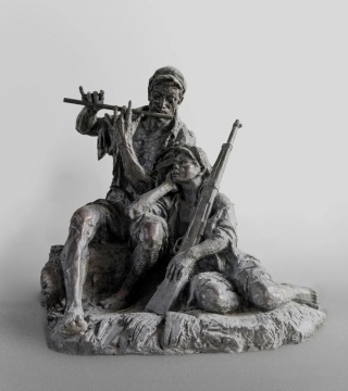 潘鹤,《艰苦岁月》,铸铜,165×82×200cm,1956年,
中国人民革命军事博物馆、中国美术馆收藏
潘鹤,《艰苦岁月》,铸铜,165×82×200cm,1956年,
中国人民革命军事博物馆、中国美术馆收藏