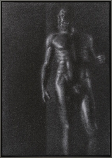 张云垚《 一个形体》 41×29.5cm 石墨毛毡 2019
张云垚《 一个形体》 41×29.5cm 石墨毛毡 2019