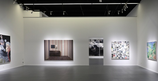 “百年异彩艺术陈列展”现场
“百年异彩艺术陈列展”现场