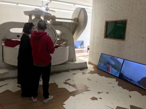 “春天进行曲” 蔡锦空间展览现场
“春天进行曲” 蔡锦空间展览现场