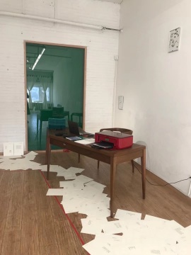 我不能为一根手指悼念太久,关于刘成瑞近期的一次残忍与浪漫 我不能为一根手指悼念太久,关于刘成瑞近期的一次残忍与浪漫