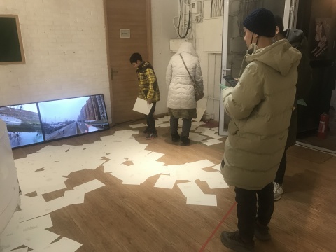我不能为一根手指悼念太久,关于刘成瑞近期的一次残忍与浪漫 我不能为一根手指悼念太久,关于刘成瑞近期的一次残忍与浪漫