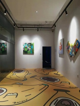 Young Art 展厅
Young Art 展厅