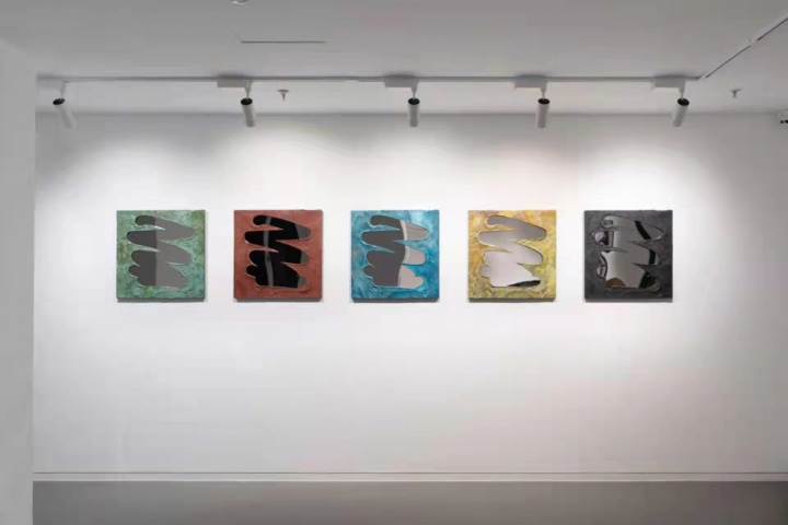 First of All,现场罗黛诗作品
First of All,现场罗黛诗作品