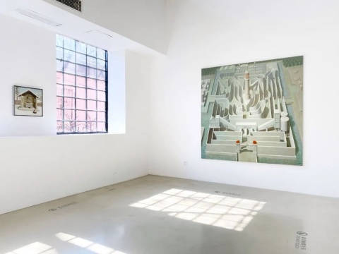 李尤松“吃米与盐的塔特林塔”展览现场
李尤松“吃米与盐的塔特林塔”展览现场