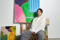 从艺术家到画廊主，她在深圳的写字楼里做了一个艺术空间