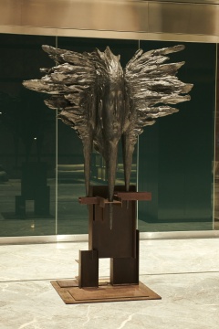 陈世英个展《钛坦:物质与时空对话》展览现场,英国伦敦金丝雀码头
陈世英个展《钛坦:物质与时空对话》展览现场,英国伦敦金丝雀码头