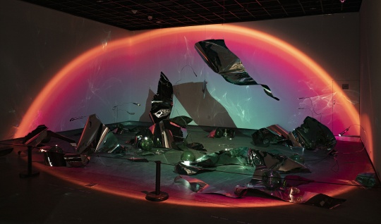潘子申的虫洞引力场登陆浙江美术馆，小宇宙里的大能量