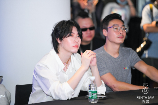 IP潮流艺术品发行和交易平台悟酱PentaJam正式上线,引来FOX胡天渝(D.M.G)等众多名人围观 IP潮流艺术品发行和交易平台悟酱PentaJam正式上线,引来FOX胡天渝(D.M.G)等众多名人围观