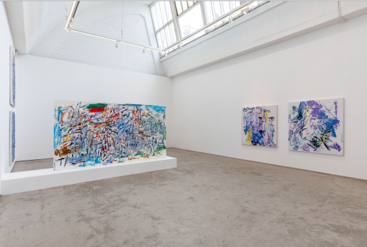 “赵大钧:蓝色上的红线”,CLC画廊展览现场
“赵大钧:蓝色上的红线”,CLC画廊展览现场