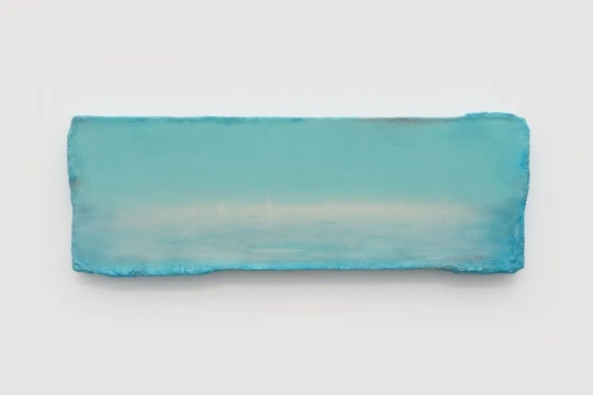 《极光》 45x124cm 布面油画 2022
《极光》 45x124cm 布面油画 2022