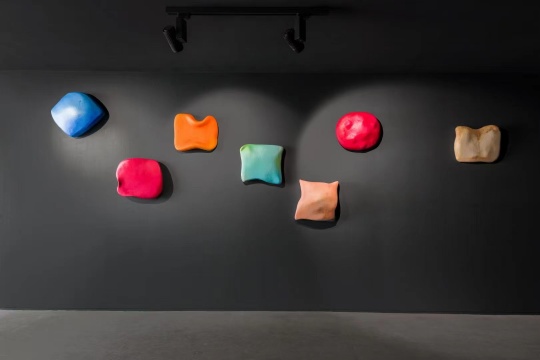 亚洲艺术中心2022陈淑霞作品展 也许,这本是“心象” 亚洲艺术中心2022陈淑霞作品展 也许,这本是“心象”