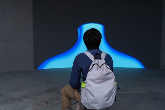“欹梅—周岩个展”现场 十点睡觉艺术空间 2022
“欹梅—周岩个展”现场 十点睡觉艺术空间 2022