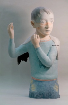曾健勇 行吟者 2021 纸浆空壳 水墨上色 160×93×54cm
曾健勇 行吟者 2021 纸浆空壳 水墨上色 160×93×54cm