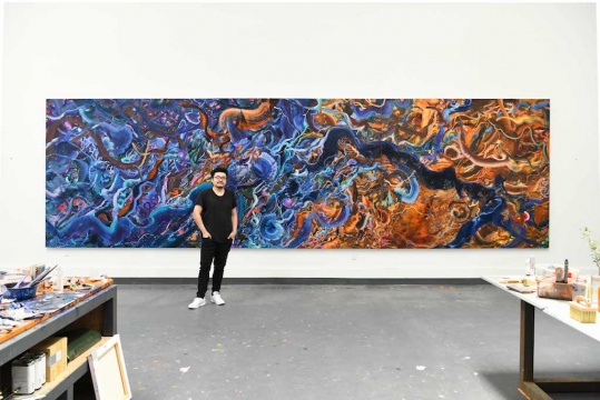 在浪漫繁复中直上云霄,王加加油罐艺术中心新展开幕 在浪漫繁复中直上云霄,王加加油罐艺术中心新展开幕