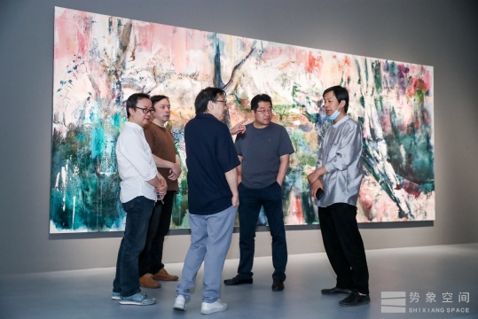 王巖个展”看得见的散步“,灵魂深处的风景 王巖个展”看得见的散步“,灵魂深处的风景