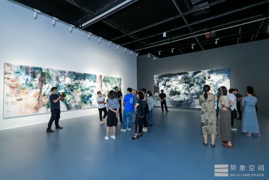 “王巖：看得见的散步“展览现场 势象空间 北京 2022
