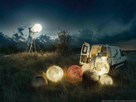 Erik Johansson, 2022 / Full Moon Service, 2017
Erik Johansson, 2022 / Full Moon Service, 2017
