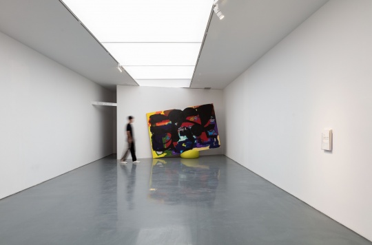 (广告牌,宣言,笑话),谭天在SPURS Gallery 的新坐标 (广告牌,宣言,笑话),谭天在SPURS Gallery 的新坐标